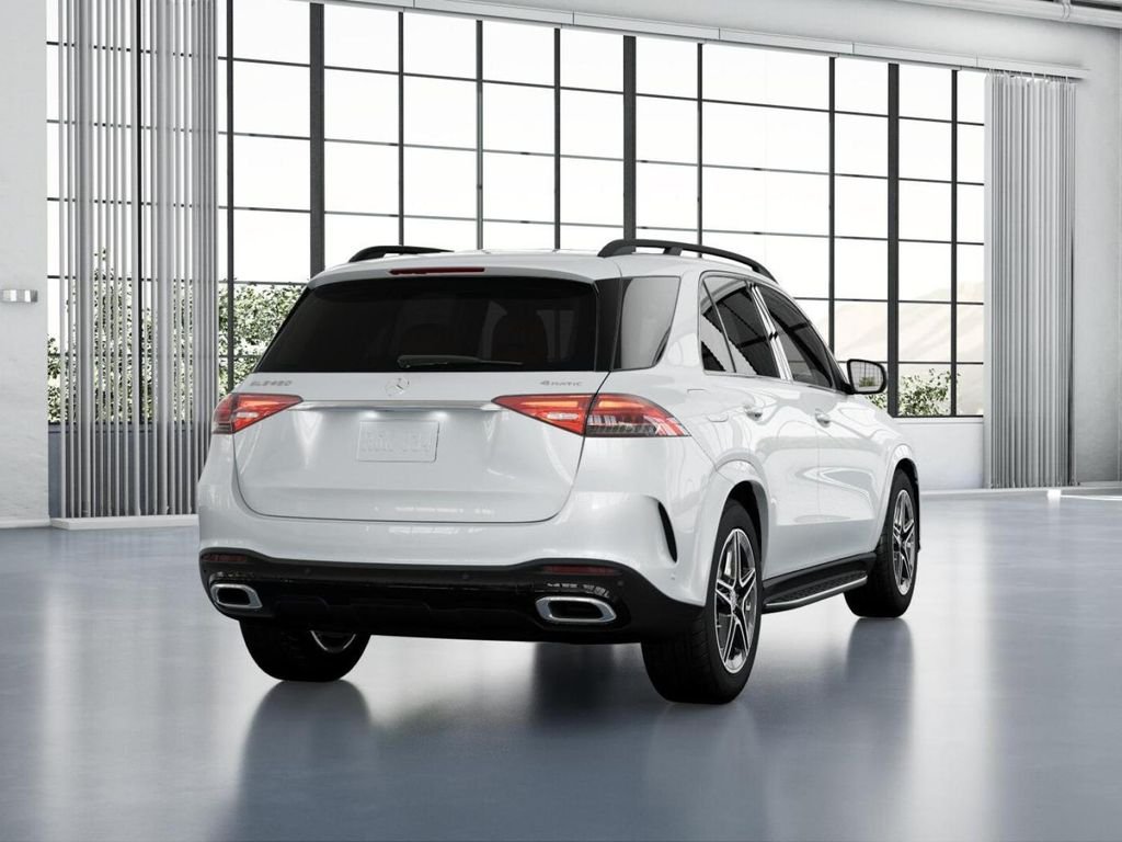 New 2026 MANUFAKTUR Moonlight White Metallic Mercedes-Benz GLE 450 4MATIC® image 23