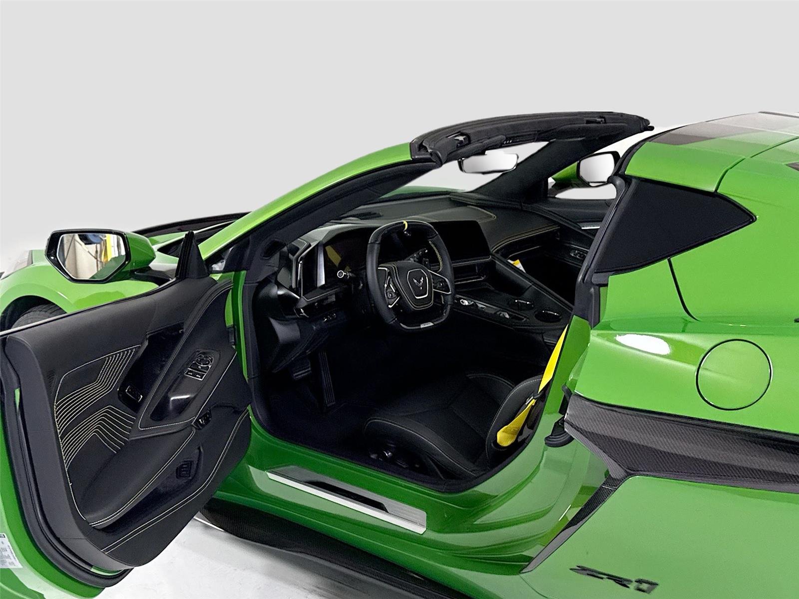 Used 2026 Roswell Green Metallic Chevrolet ZR1 | Carbon Fiber Aero Pkg | Front Lift | Carbon Flash Wheels image 12