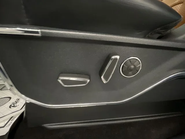 Used 2022 Star White Ford Platinum image 12