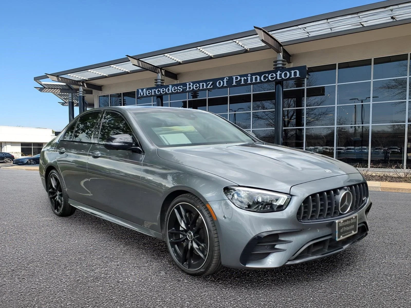 2022 Mercedes-Benz E-Class AMG E 53's photo