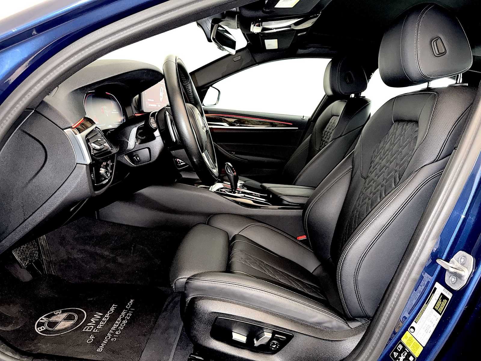 2023 BMW 5 Series 530i - Photo 9