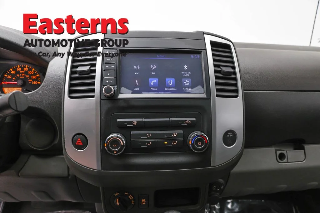Used 2021 White Nissan SV image 11