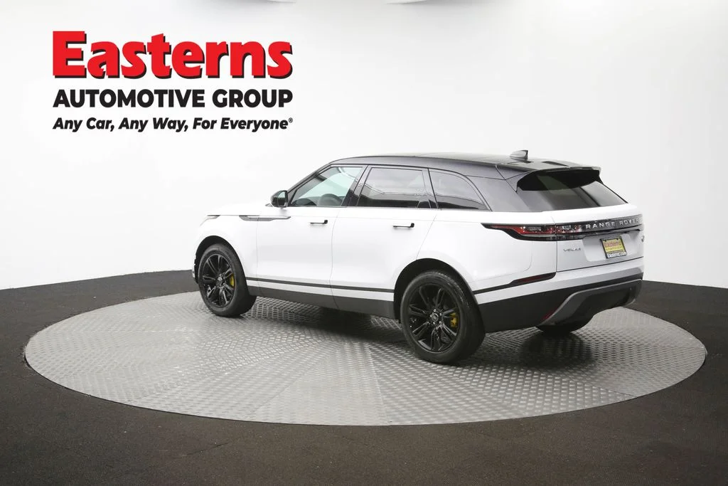 Used 2023 White Land Rover S image 65