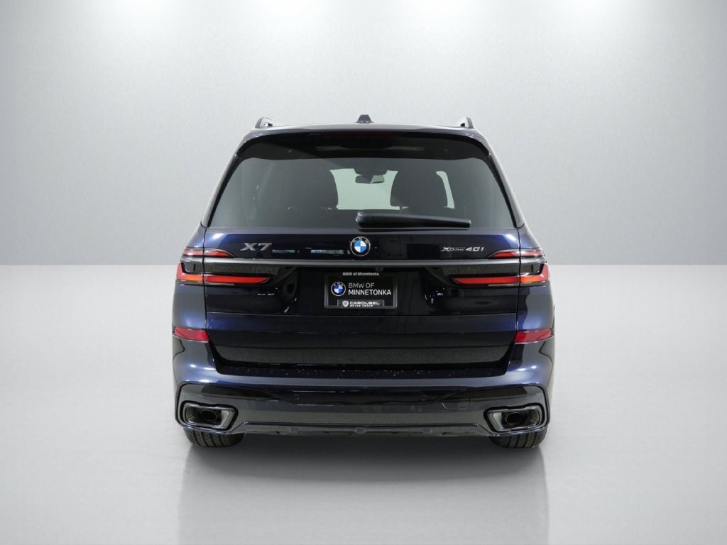 Used 2027 Black BMW xDrive40i image 11