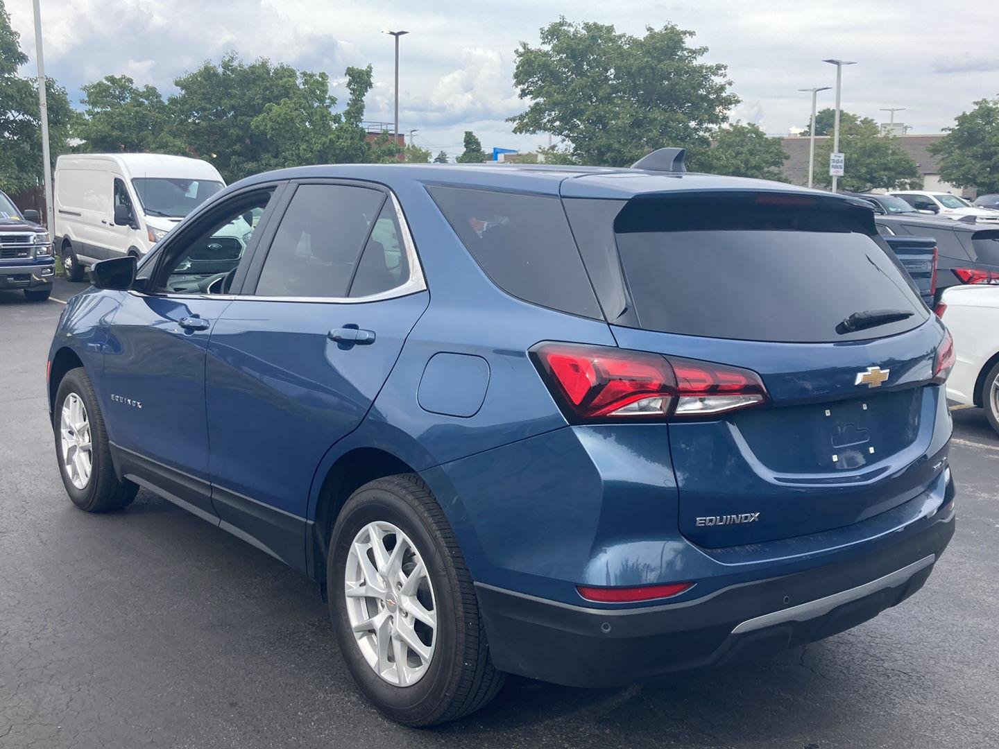 Used 2024 Lakeshore Blue Metallic Chevrolet LT image 5