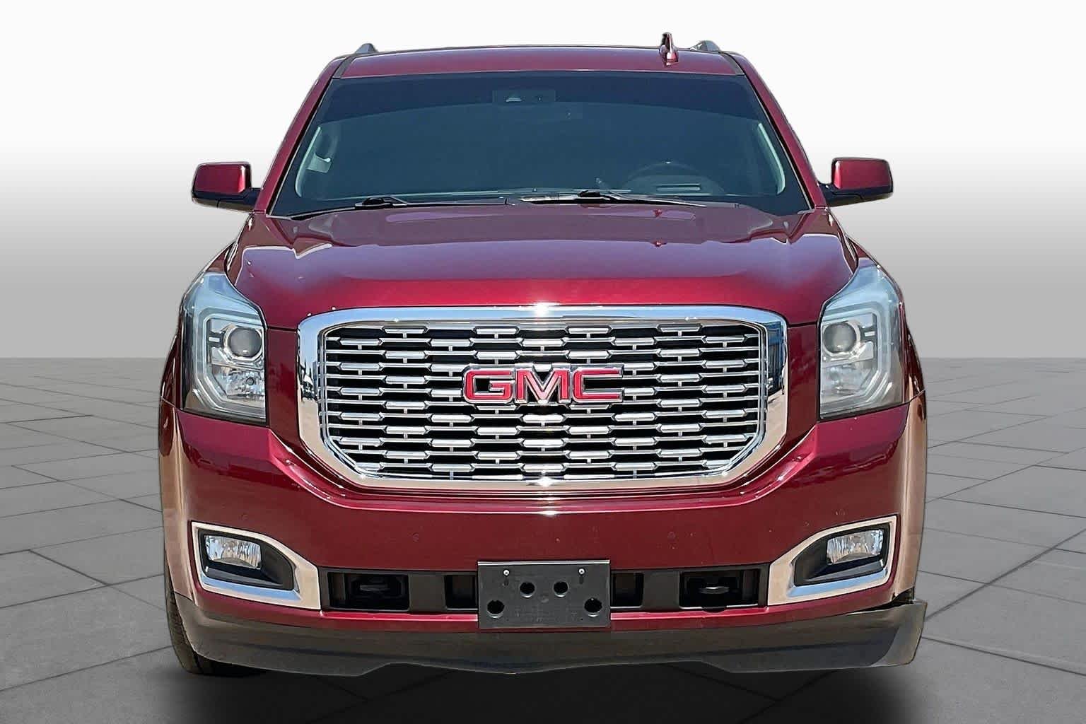 Used 2020 Crimson Red Tintcoat GMC Denali image 4