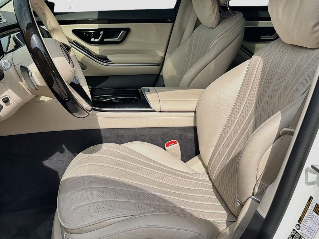 Certified Used 2023  Mercedes-Benz S 580 image 21
