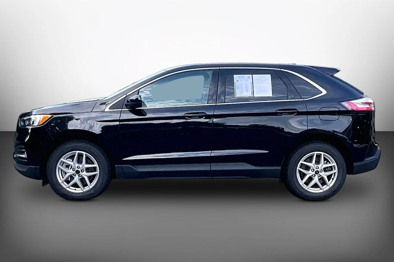 Certified Used 2024 Black Ford SEL image 5