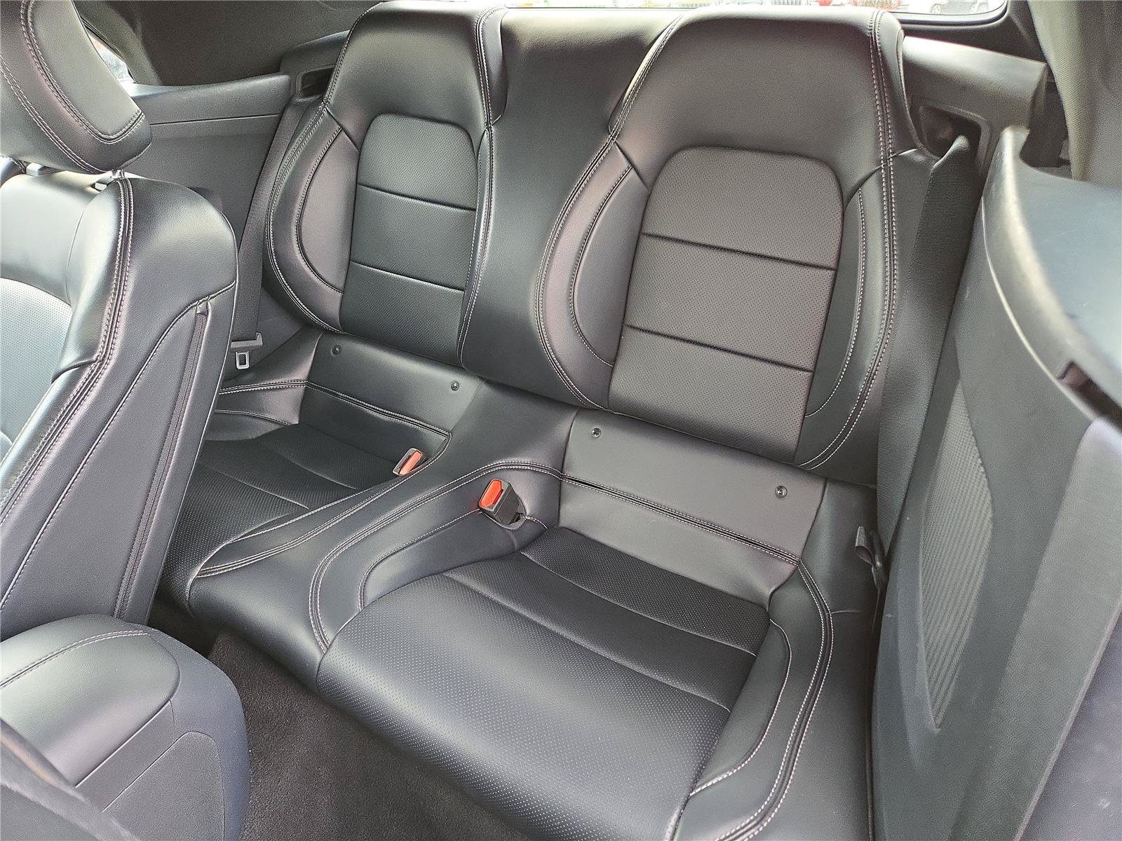 2024 Ford Mustang EcoBoost - Photo 13
