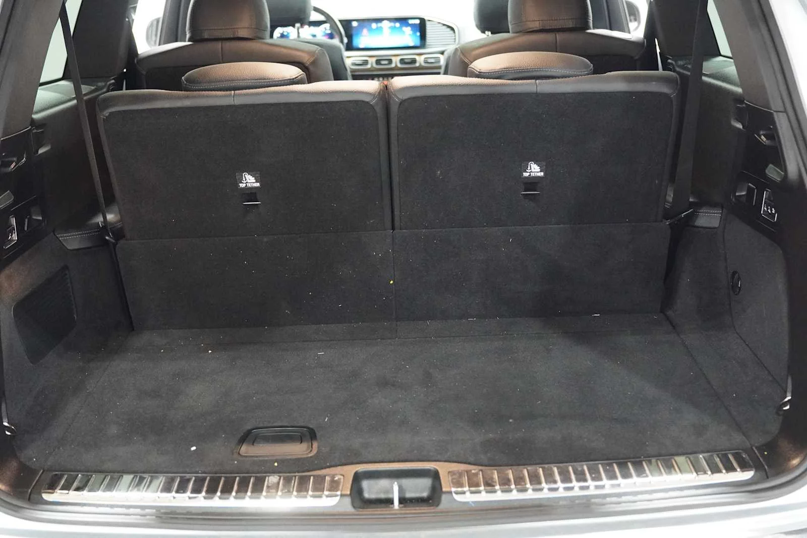 Used 2025 Cirrus Silver Metallic Mercedes-Benz GLS 450 image 23