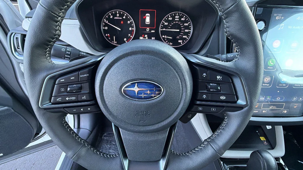 Used 2026 Crystal White Pearl Subaru Limited image 18