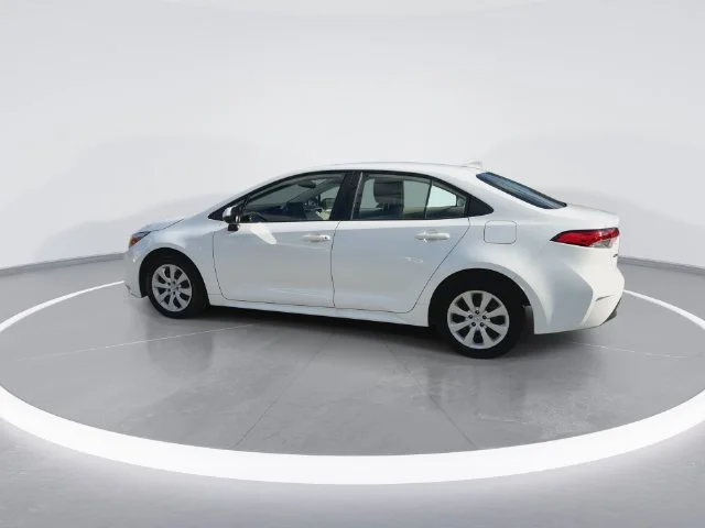 Used 2023 White Toyota LE image 6