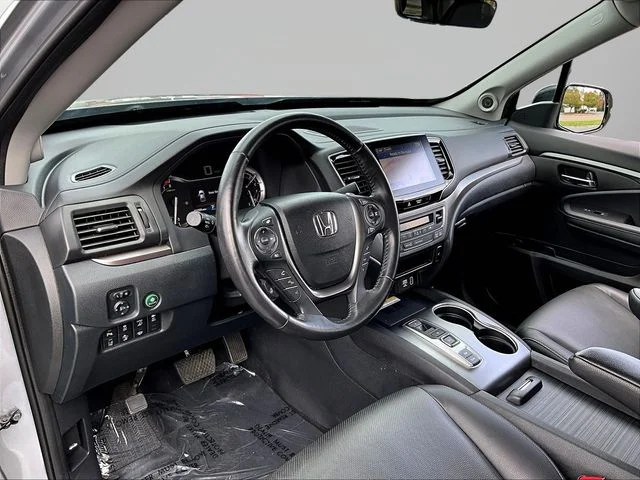 Used 2023 Silver Honda RTL-E image 20