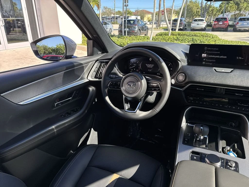 New 2026 Platinum Mazda 3.3 Turbo Premium Plus AWD image 21