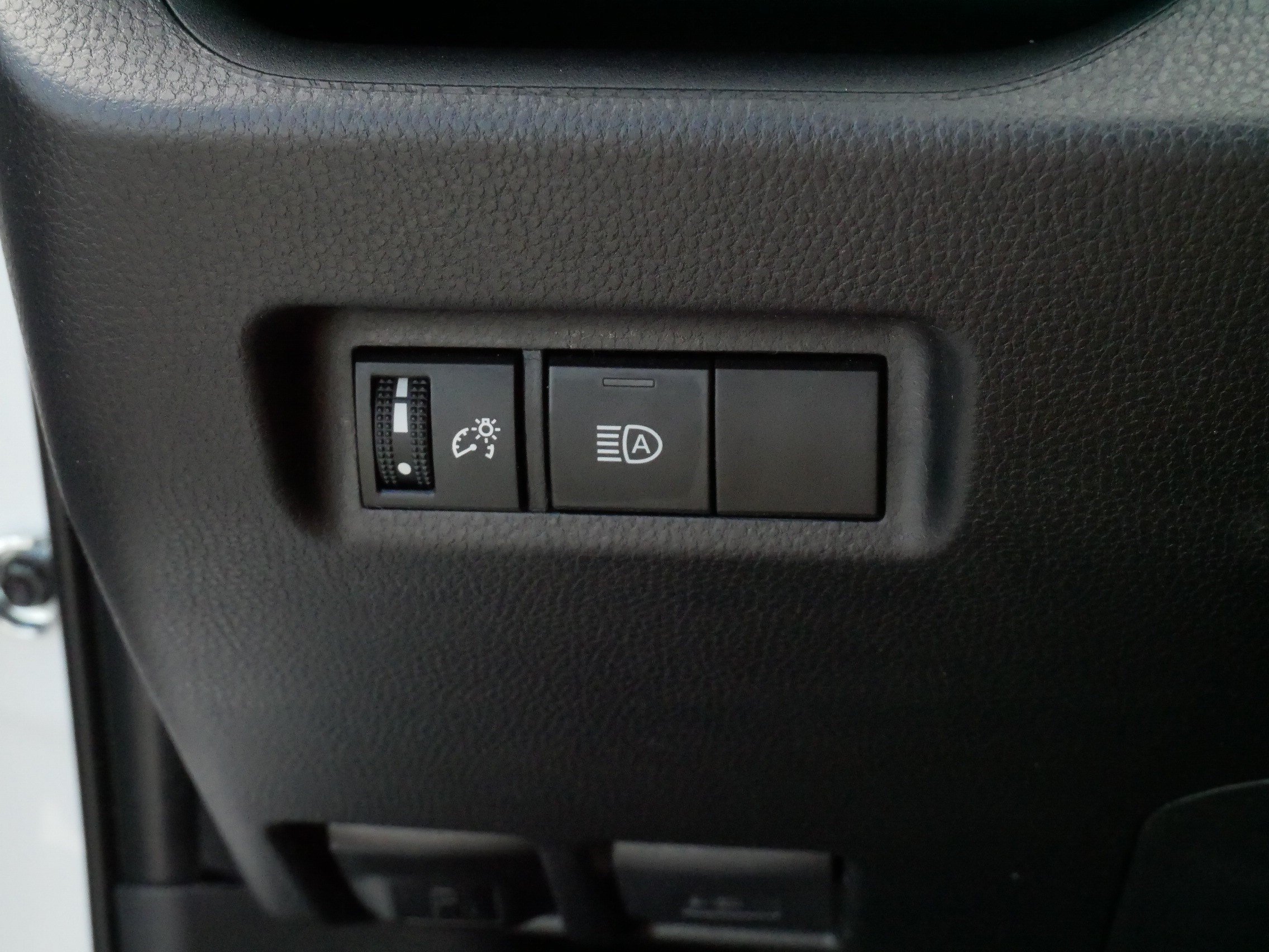 Certified Used 2025 ICE CAP Toyota XLE image 27