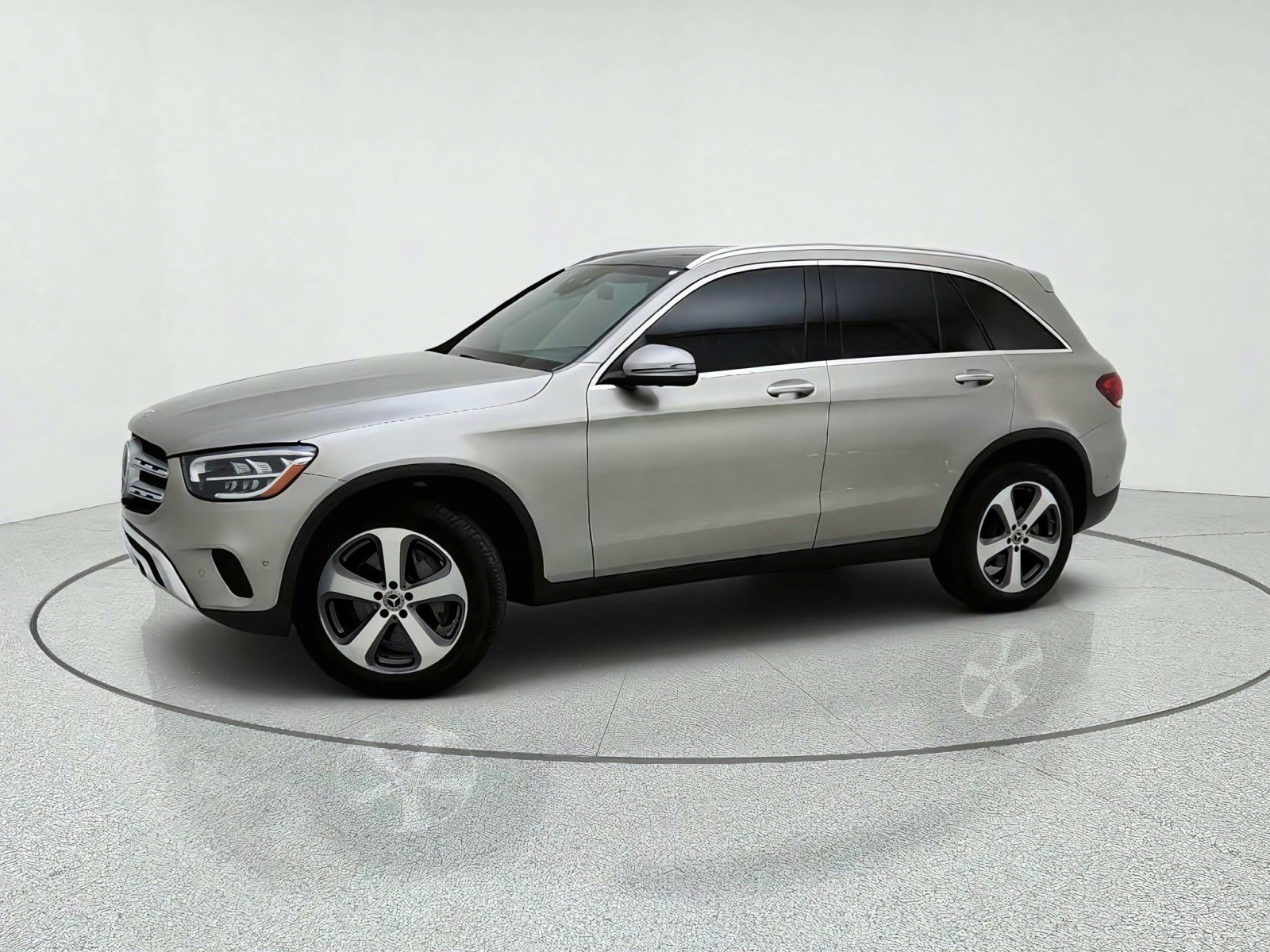 Used 2021 Mojave Silver Metallic Mercedes-Benz GLC 300 image 15
