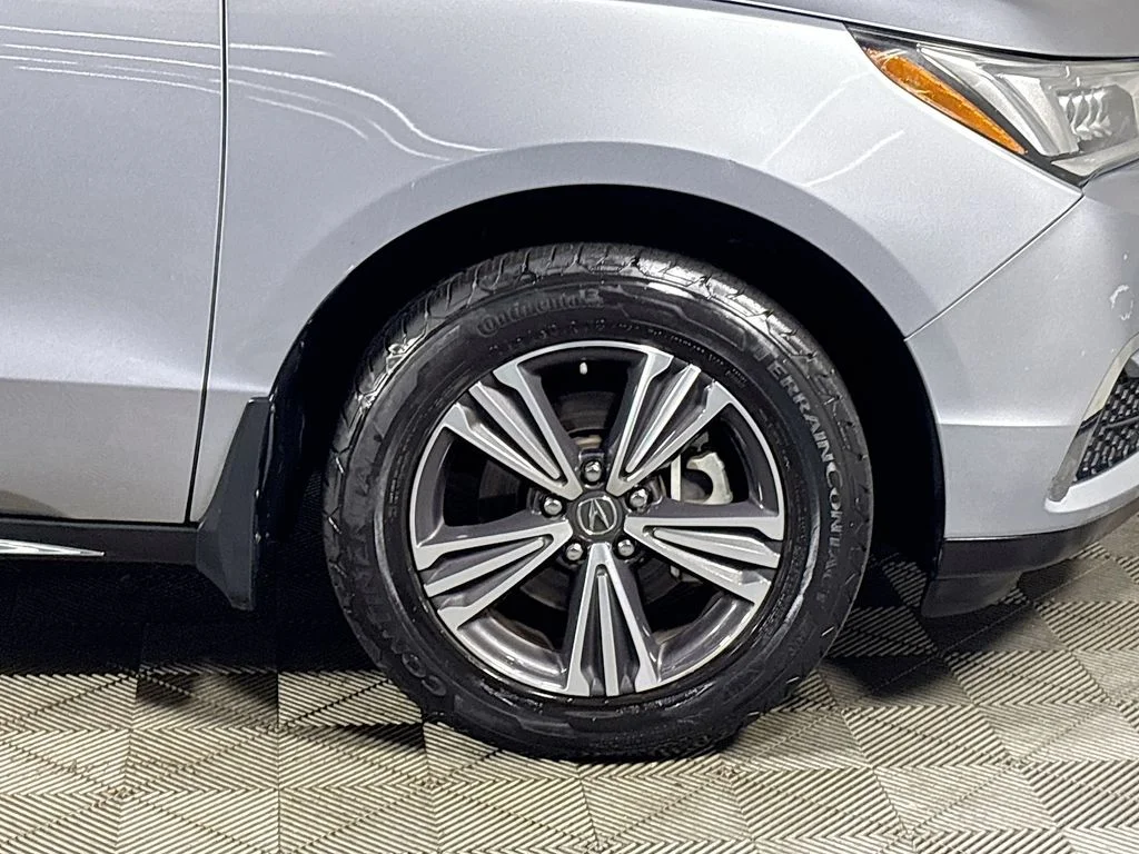 Used 2018 Silver Acura 3.5L image 23