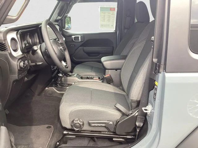Used 2026 Anvil Clearcoat Jeep Sport S image 9
