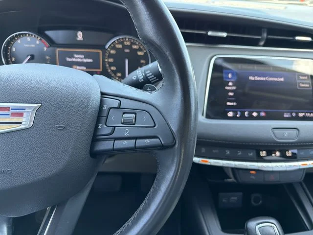 Used 2019 Silver Cadillac Luxury image 27