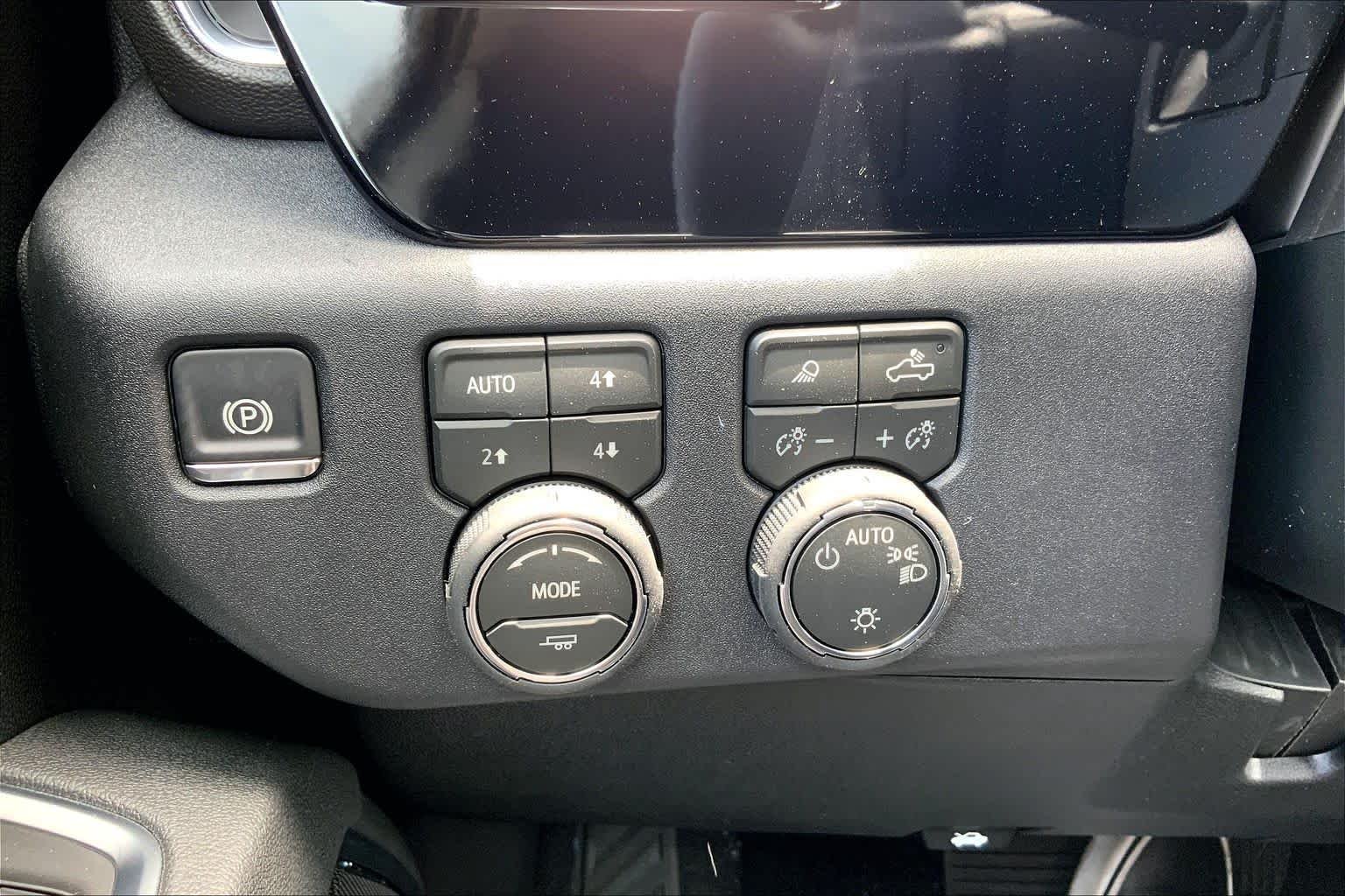 2026 Chevrolet Silverado 1500 LT - Photo 18