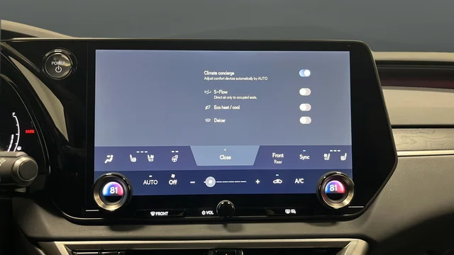 Used 2024 Iridium Lexus 350h Premium Plus image 18