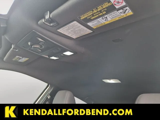 Used 2019 Super White Toyota TRD Off-Road image 12