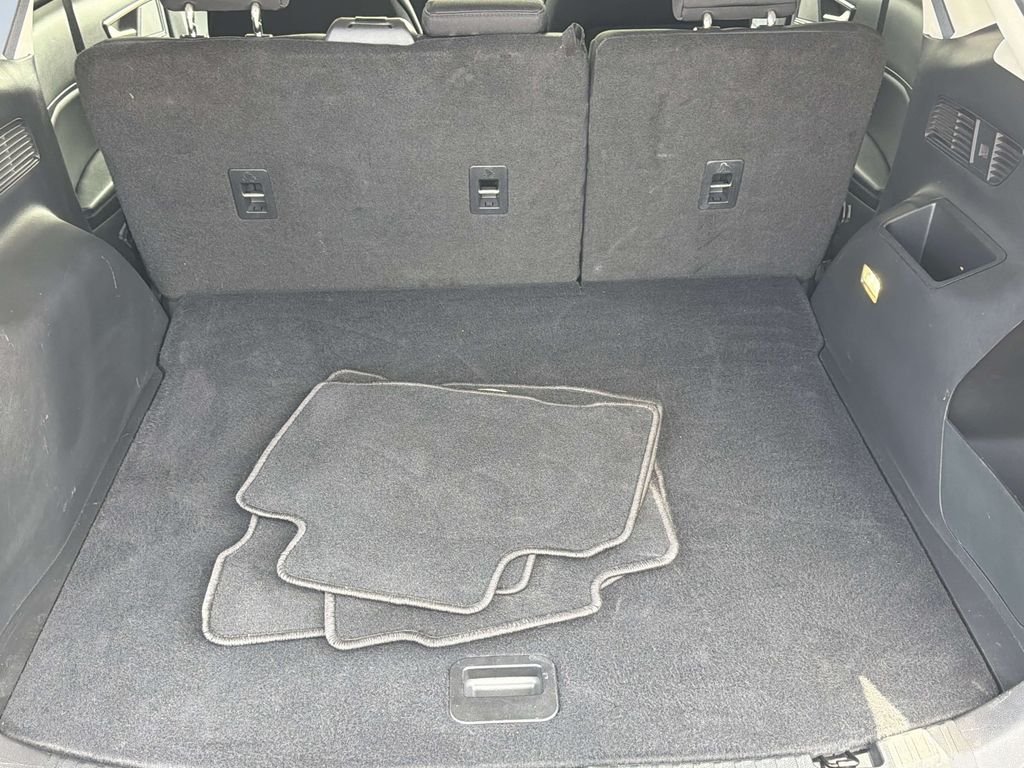 Certified Used 2024 Gray Metallic Ford SE image 29