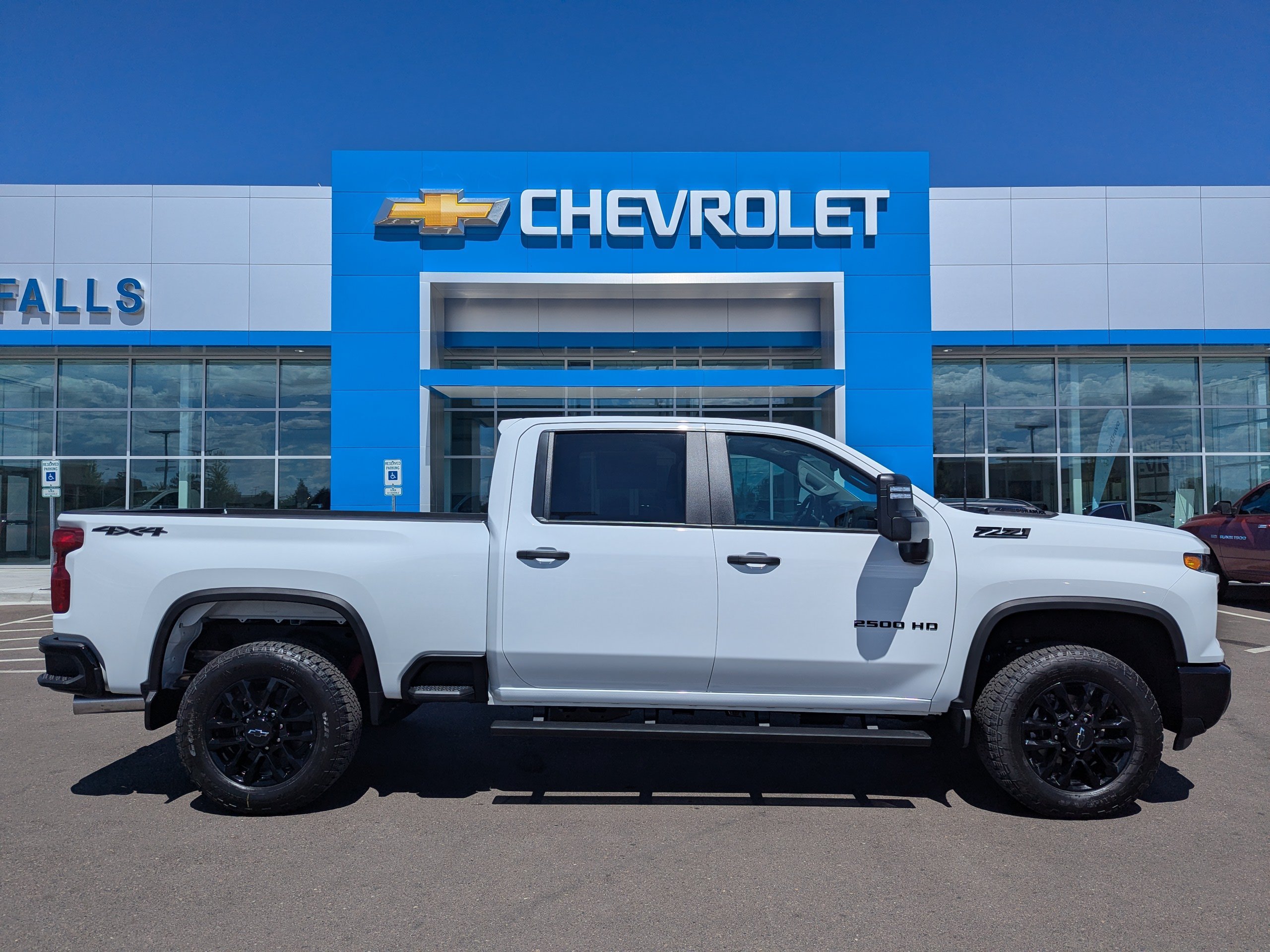 2026 Chevrolet Silverado 2500 HD Custom - Photo 33