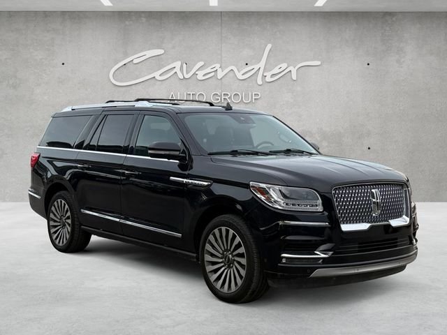 Used 2021 Black Lincoln Reserve image 2