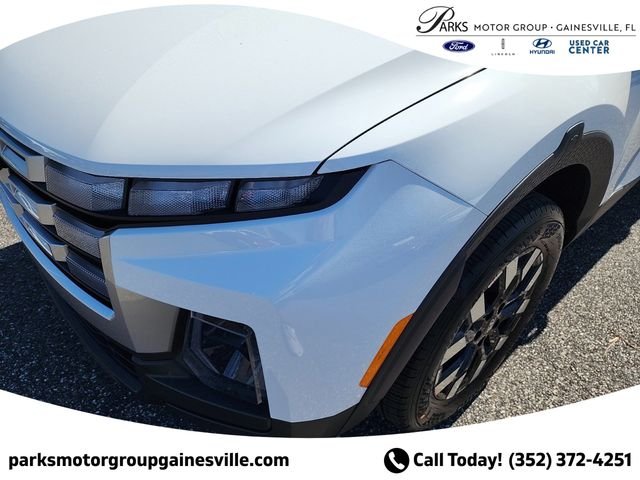 New 2025 White Hyundai SEL image 6