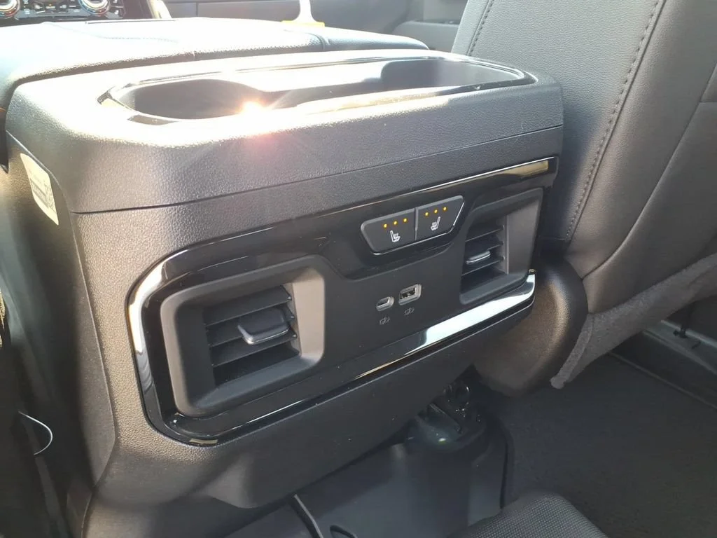 2026 GMC Sierra 2500HD AT4 - Photo 19