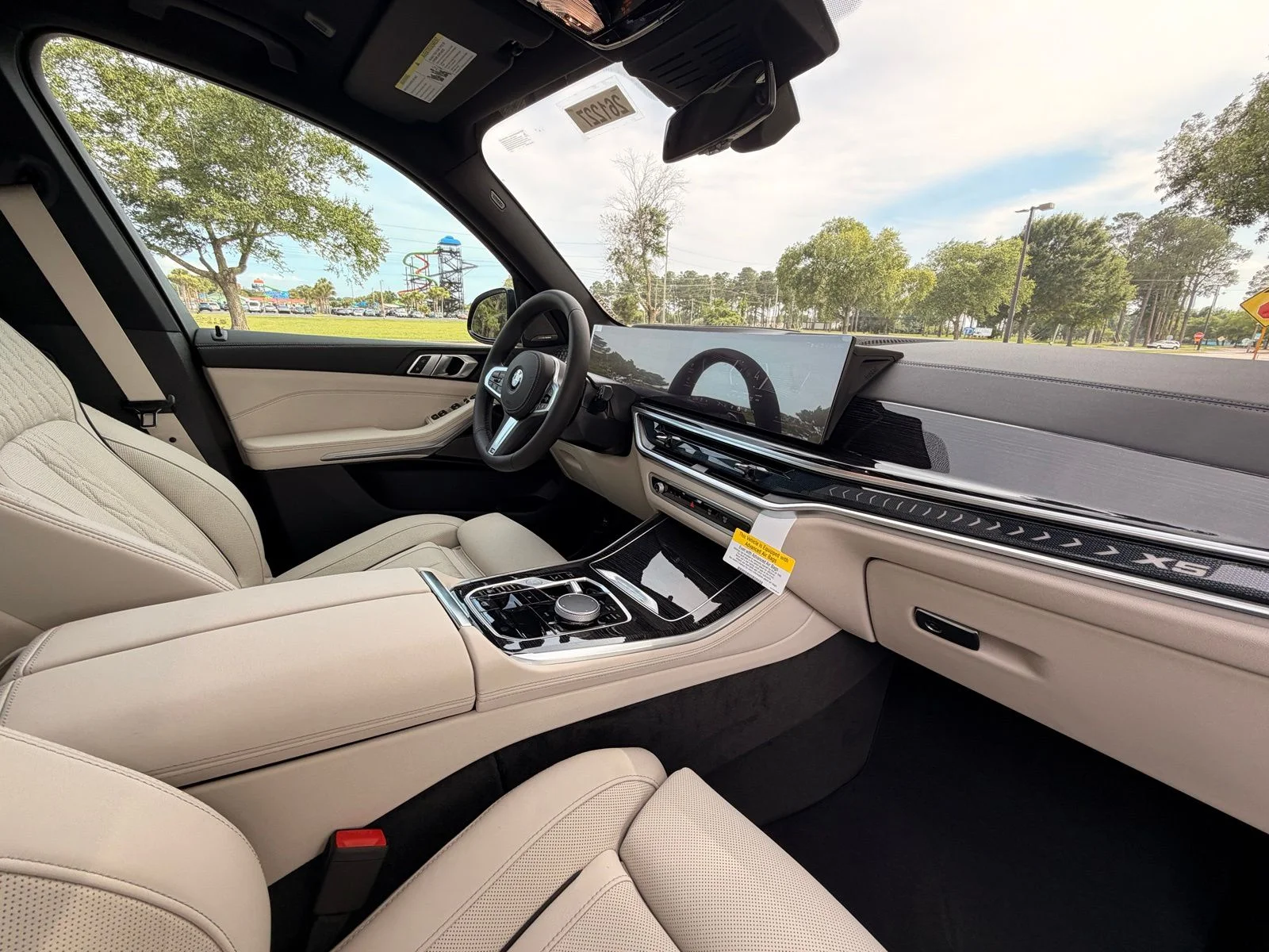 New 2026 Black Sapphire Metallic BMW xDrive40i image 21