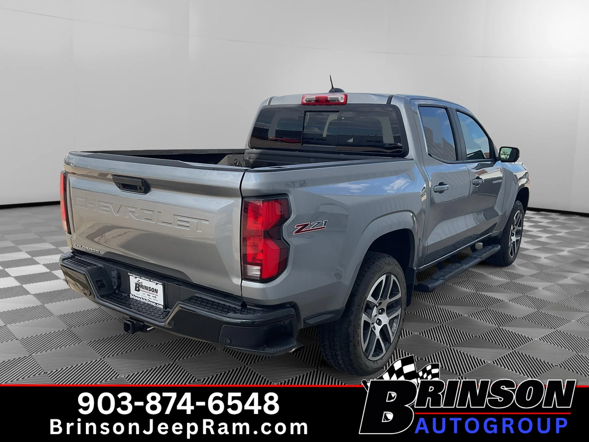 Used 2024 Sterling Gray Metallic Chevrolet 4WD Z71 image 7