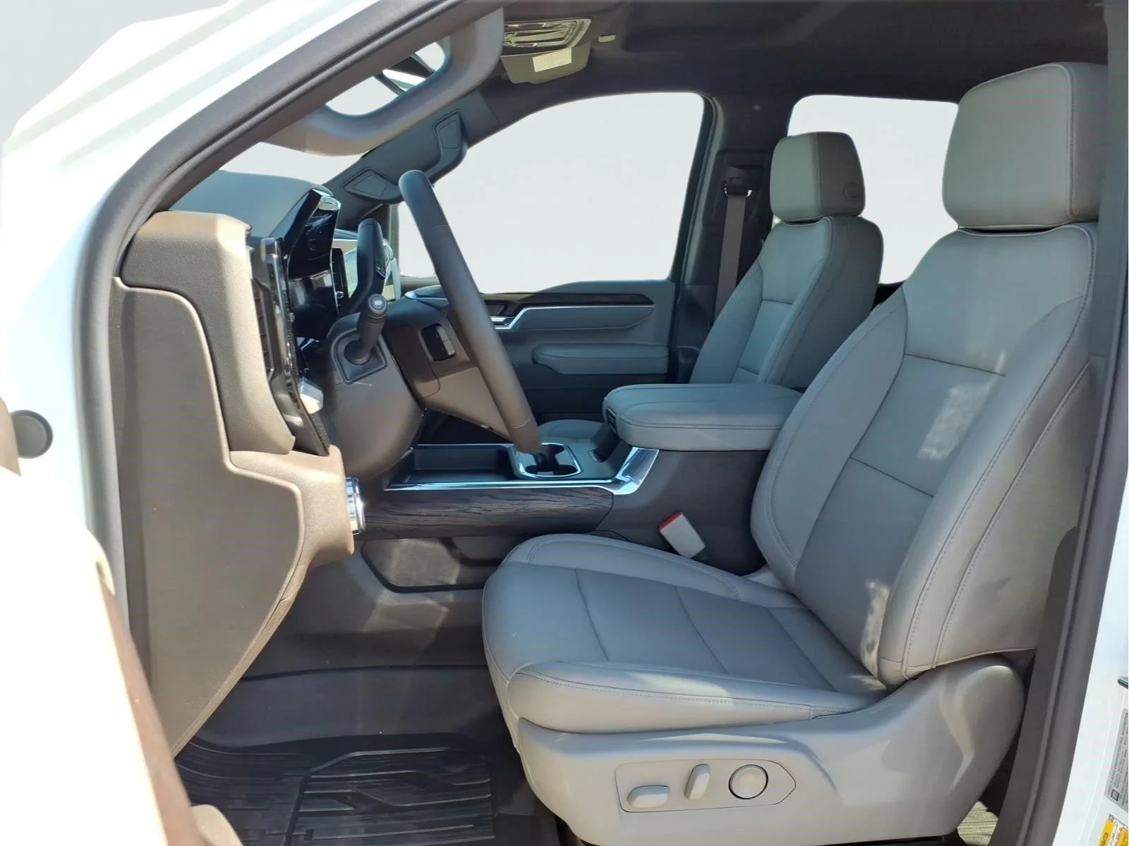 New 2026 Summit White GMC SLT image 15