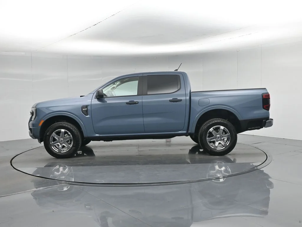 Certified Used 2025 Gray Ford XLT image 31