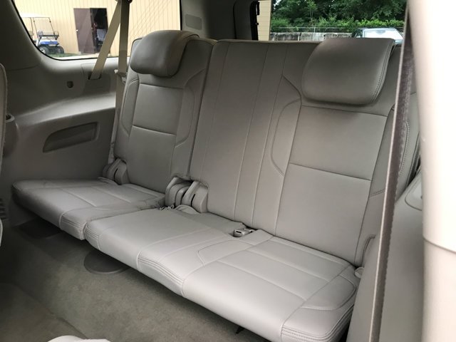 Used 2018 Dark Sapphire Blue Metallic GMC Denali image 32