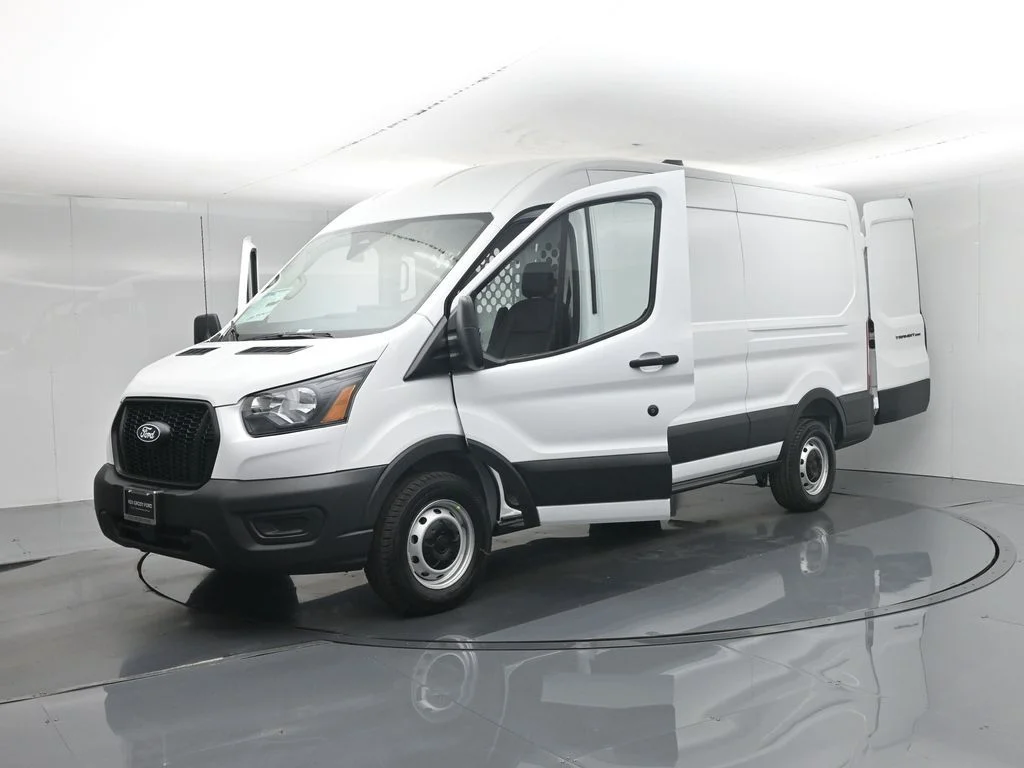 New 2026 Oxford White Ford Base image 29