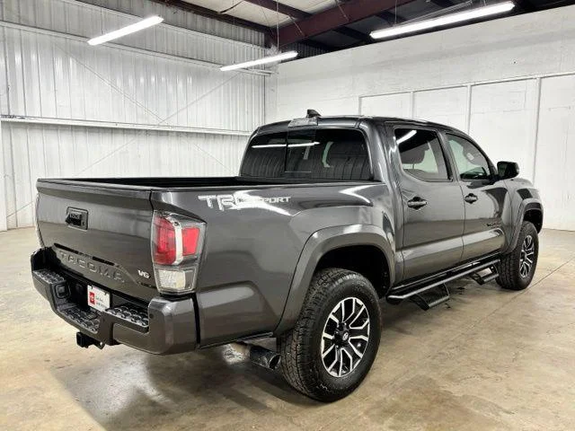 Certified Used 2022 MAGNETIC GRAY MET. Toyota  image 7
