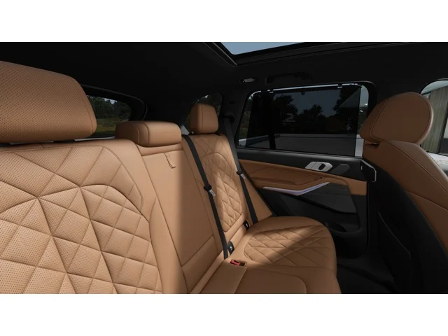 New 2026 Mineral White Metallic BMW xDrive40i image 12