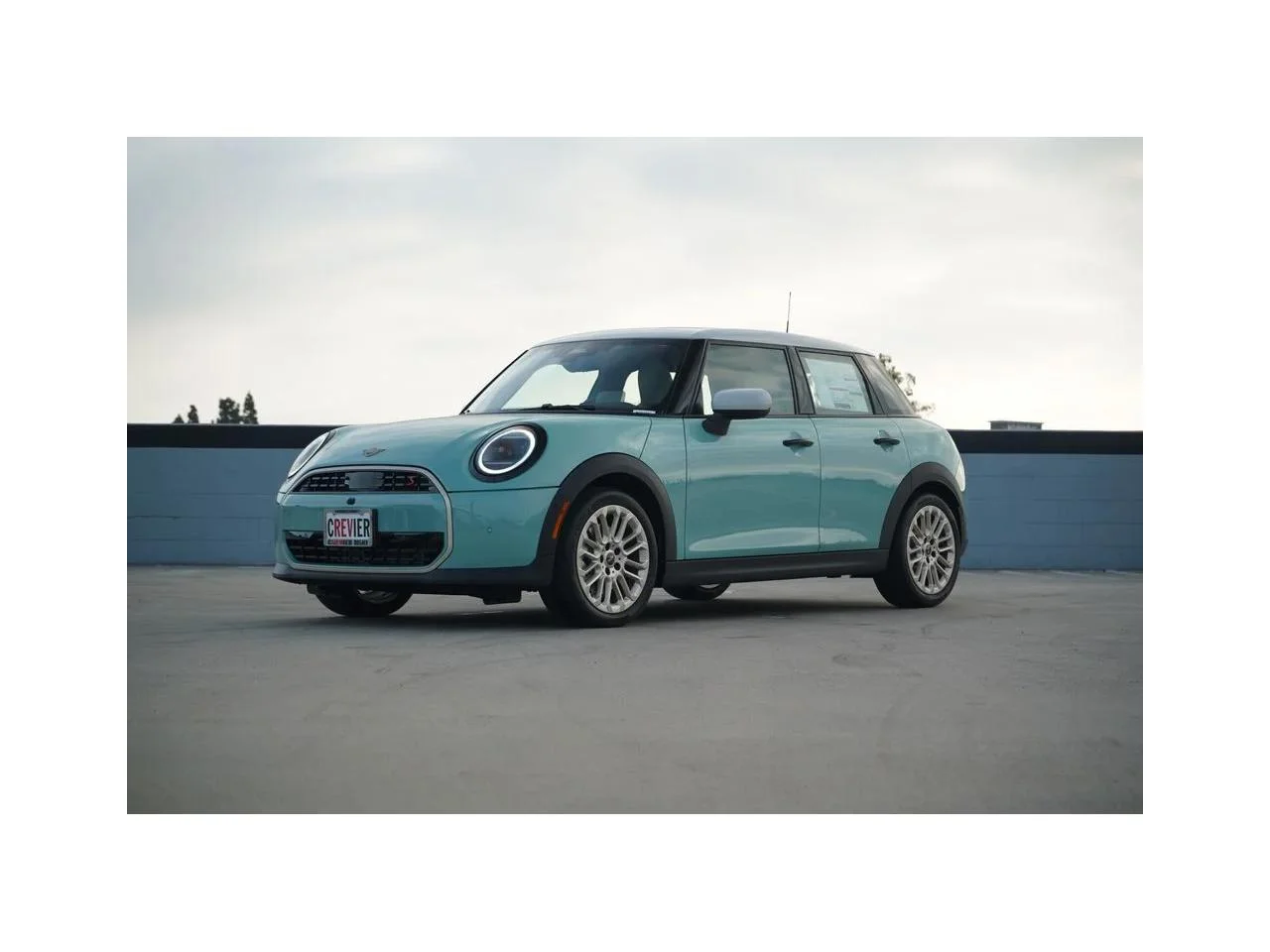 New 2026 Ocean Wave Green Metallic MINI ICONIC image 1