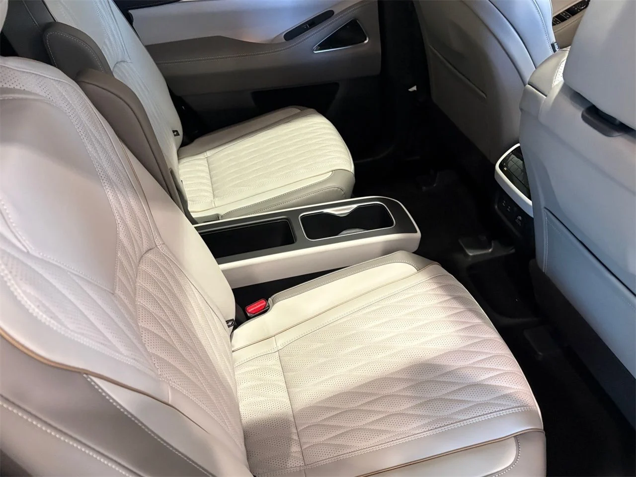 2026 INFINITI QX60 AUTOGRAPH - Photo 13