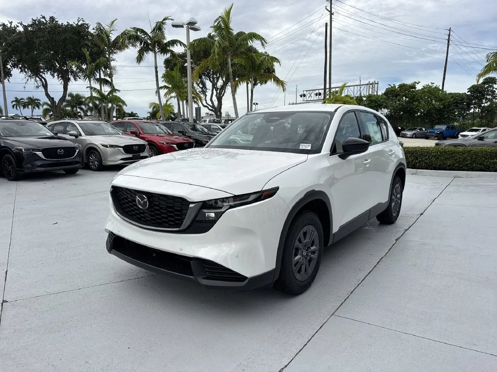 New 2026 White Metallic Mazda 2.5 S AWD image 9