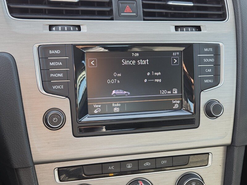 Used 2015 Gray Volkswagen TSI S 4-Door image 31