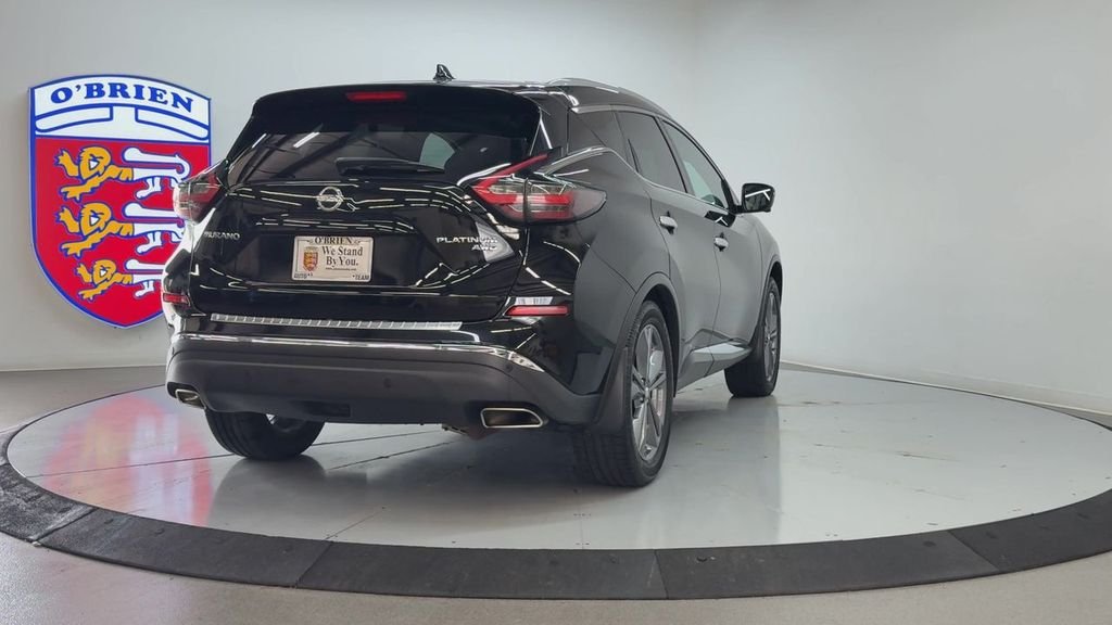 Used 2020 Super Black Metallic Nissan Platinum image 5