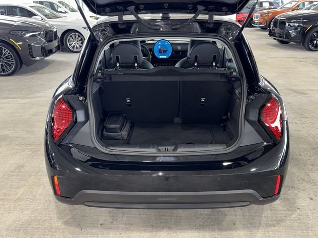 Used 2025 Midnight Black MINI Iconic image 12