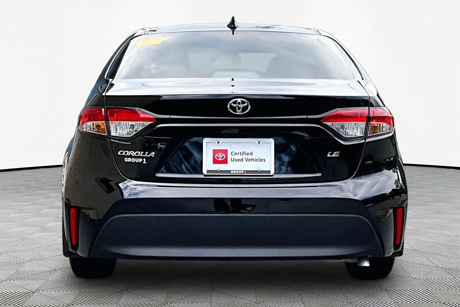 Used 2026 Midnight Black Metallic Toyota LE image 5