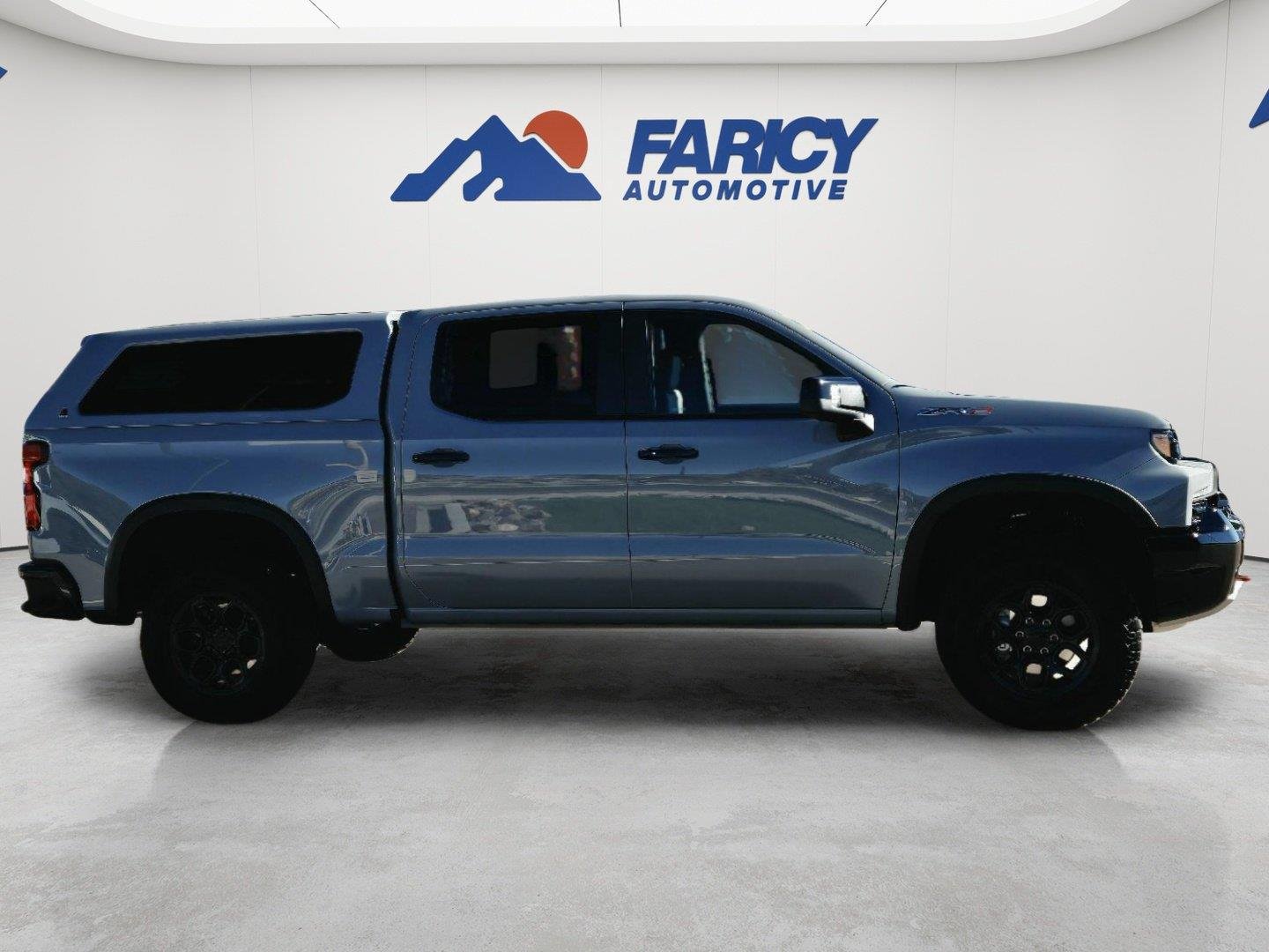 Certified Used 2024 Slate Gray Metallic Chevrolet ZR2 image 4