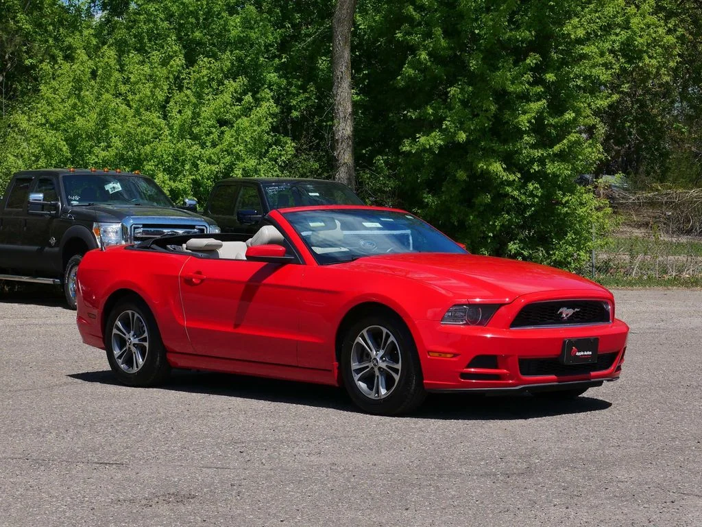 2014 Ford Mustang V6's photo
