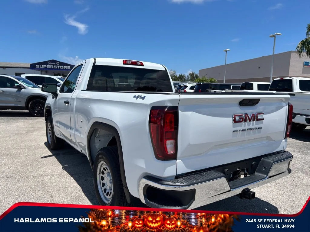 New 2026 Summit White GMC Pro image 7