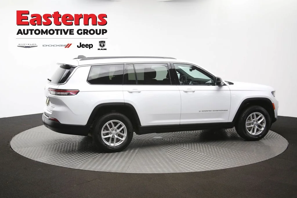 Certified Used 2025 White Jeep Laredo image 45